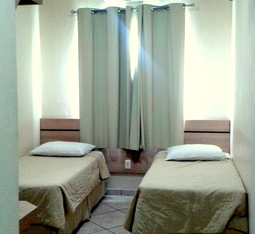 Hotel Eden ソロカーバ エクステリア 写真